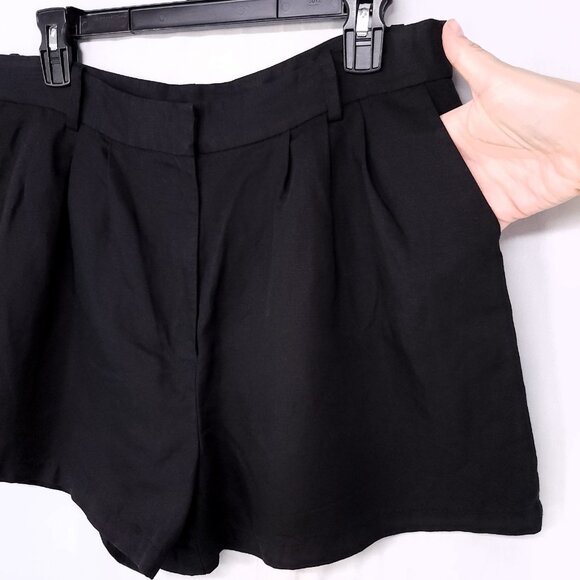 Frame Linen Blend Shorts Size 12 High Rise Black Pleated with Pockets 3" - Picture 3 of 12
